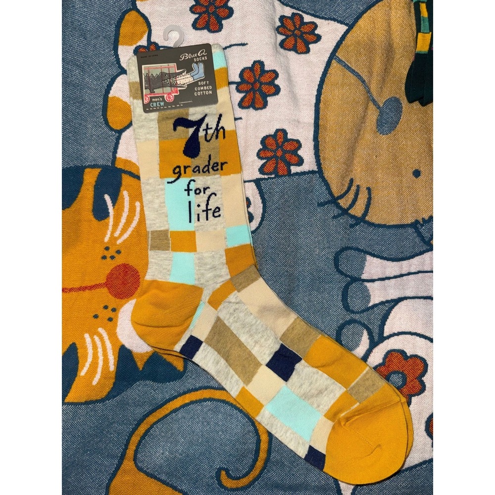 Blue Q Men's crew socks "7th grader for life"